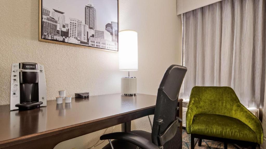 Best Western Plus Indianapolis Nw Hotel Εξωτερικό φωτογραφία